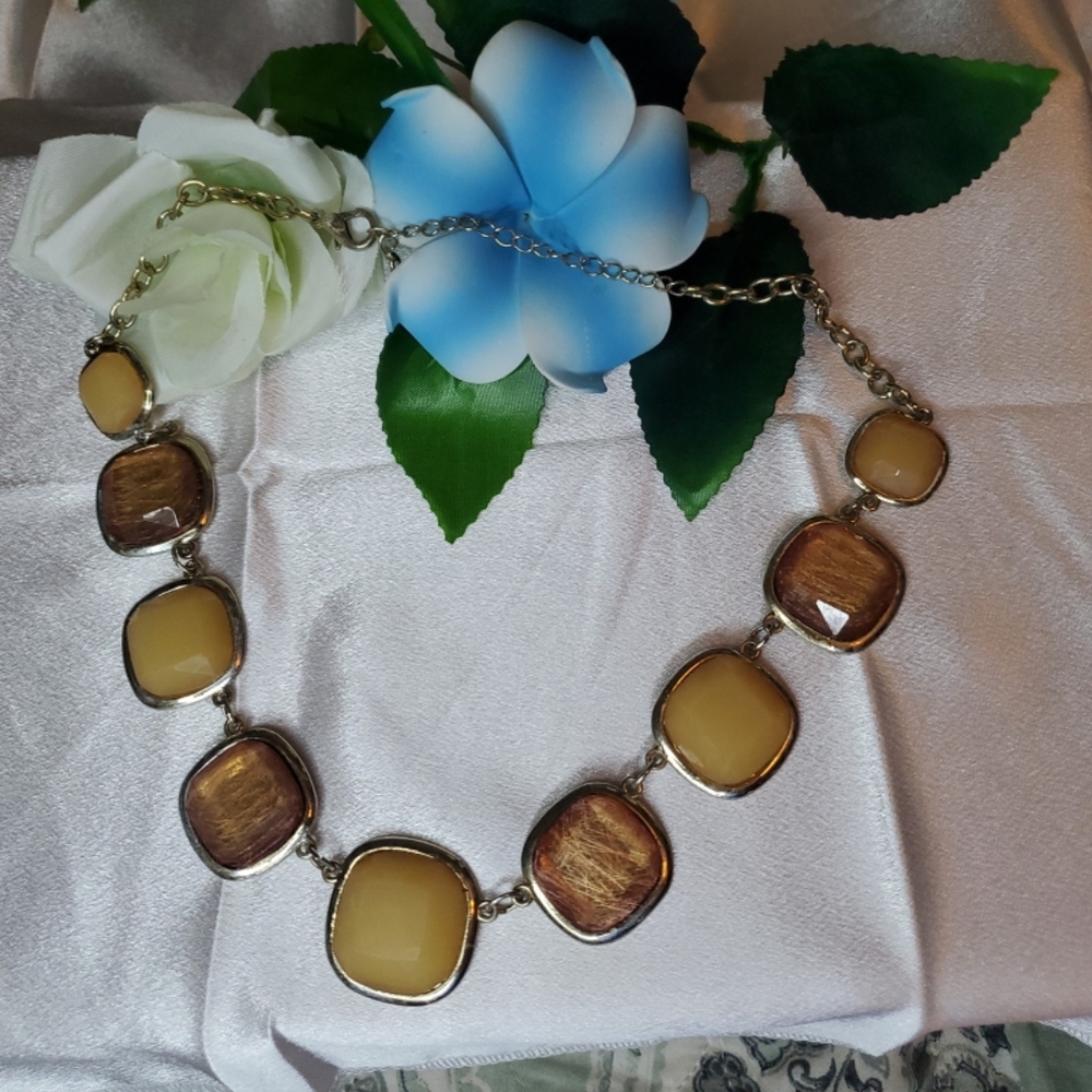 Elegant Tigers Eye Gemstone Women's Necklace